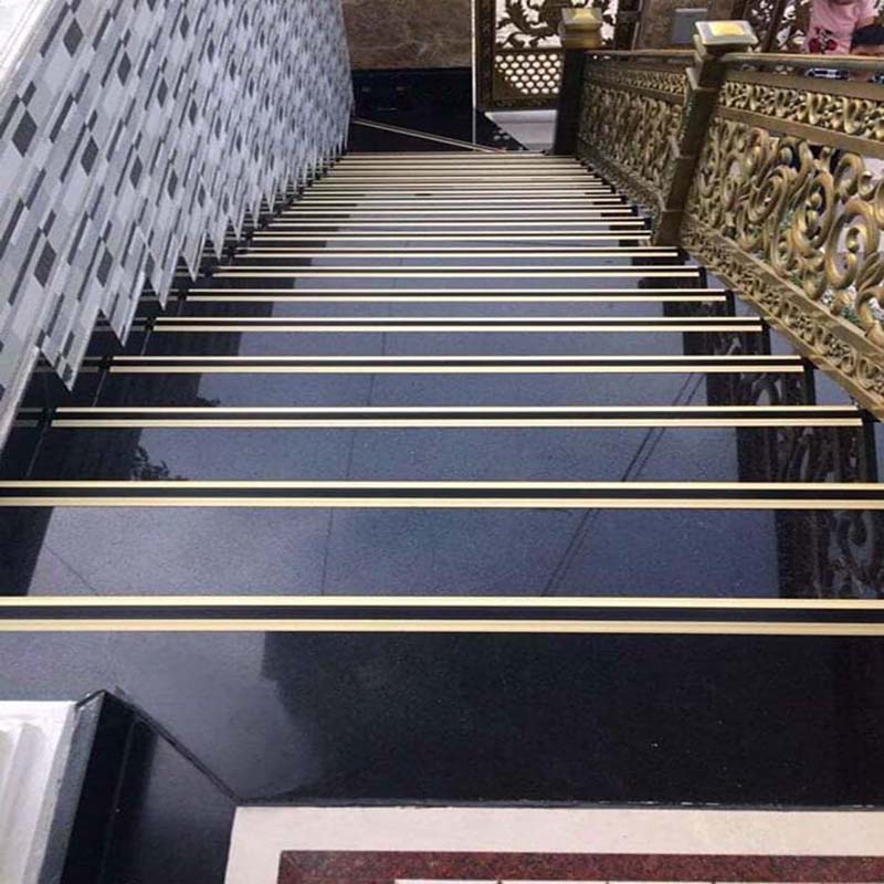 Đá hoa cương cầu thang đẹp