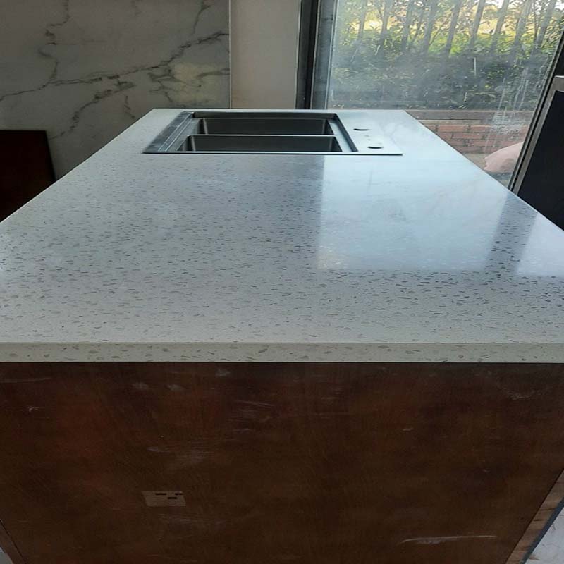 Đá hoa cương bếp giá rẻ