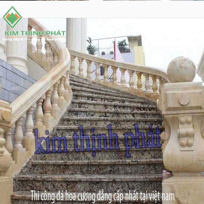 Cầu thang đá hồng Gia Lai Cầu thang đá hồng Gia Lai