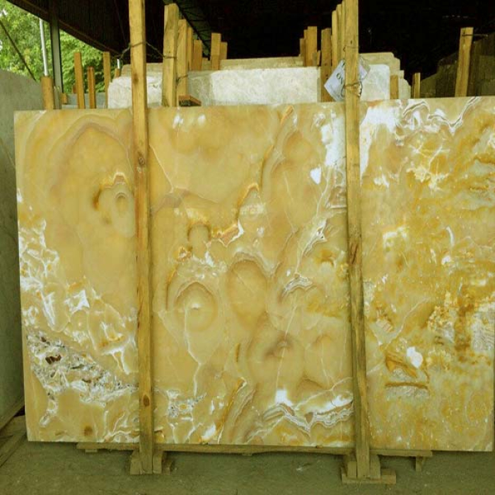 Đá hoa cương vàng có thể chỉnh sửa cắt ghép hay mài dũa Đá hoa cương vàng có thể chỉnh sửa cắt ghép hay mài dũa